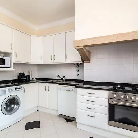 Varanda Dos Poetas * Lisbon