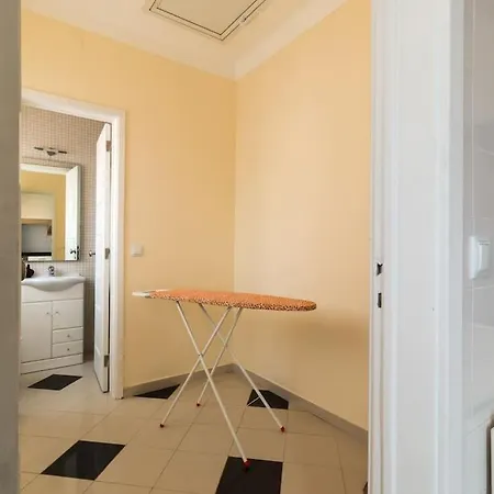 Varanda Dos Poetas * リスボン